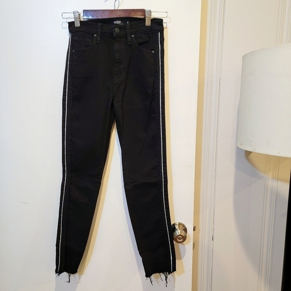 Hudson Holly High Rise Black Skinny Ankle Jeans Raw Hem Tuxedo Stripe Size 25 - Picture 4 of 17